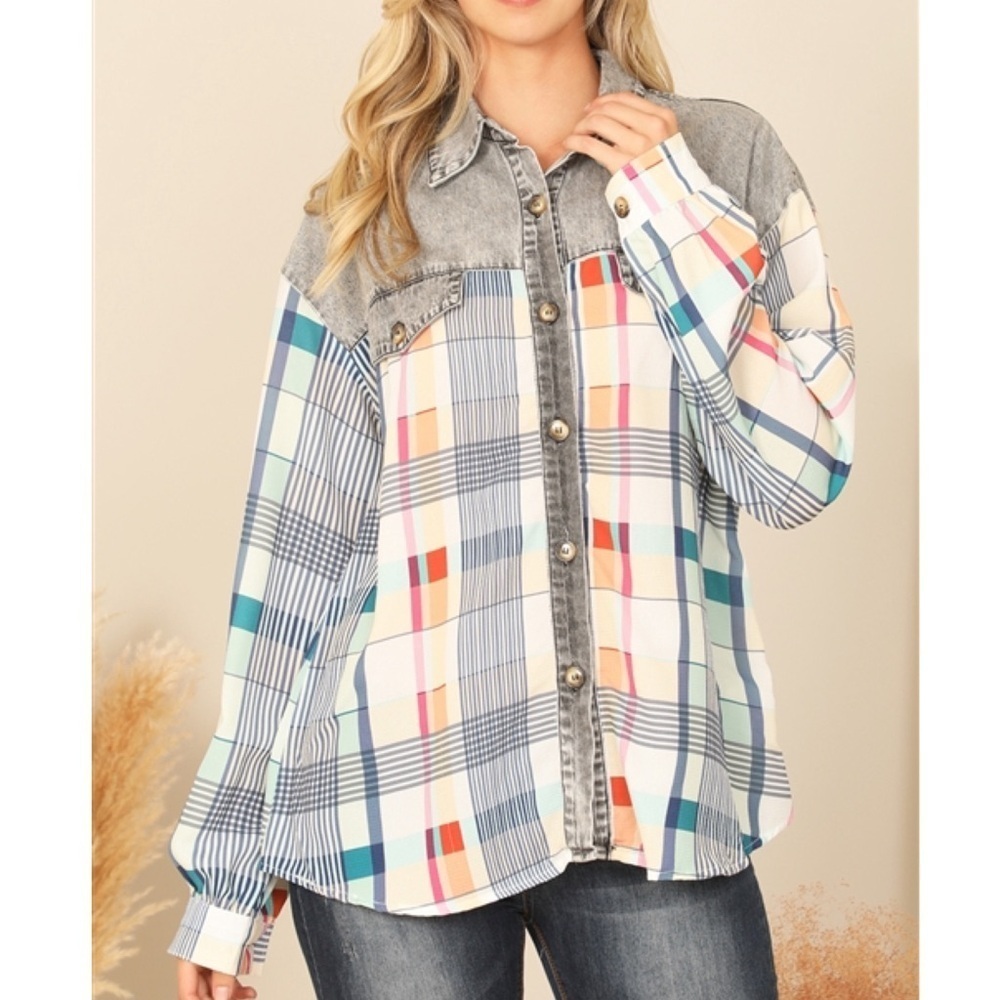 LAST CHANCE! DENIM GREY COMBO LONG SLEEVE PLAID LIGHTWEIGHT TOP/SHACKET!